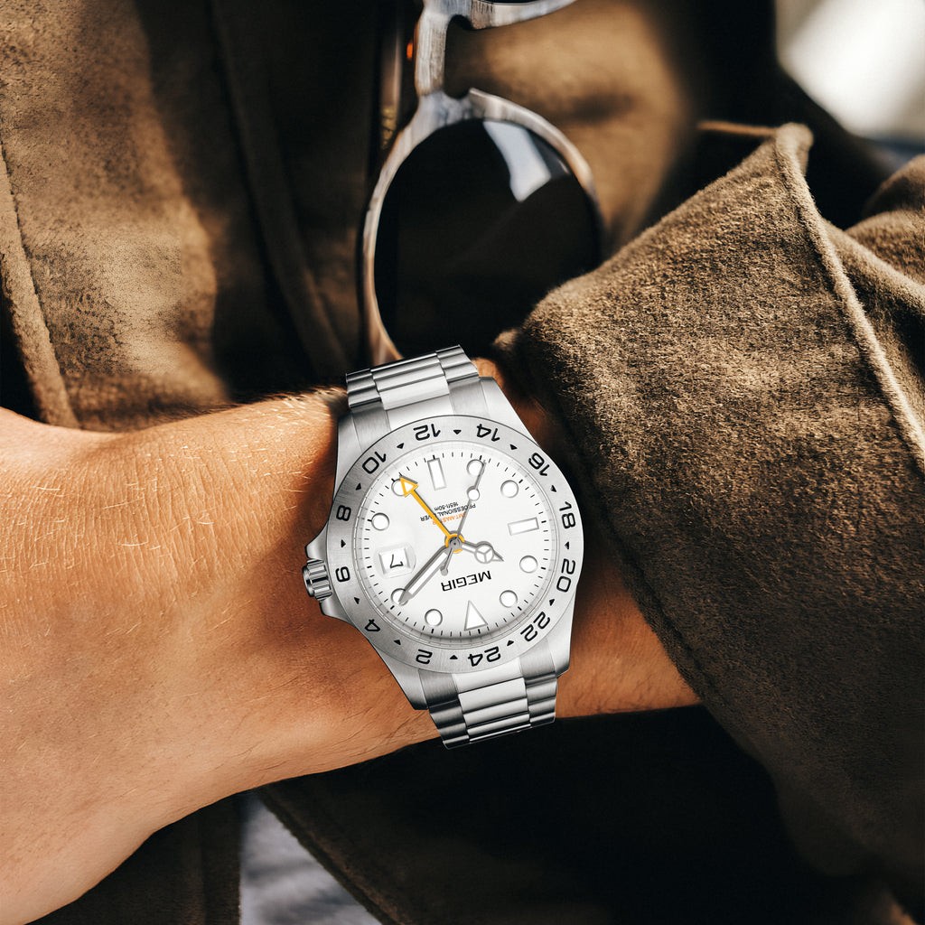 MEGIR Original Luxury Men Analogue Quartz Watch Luminous 5ATM Waterproof Business WristWatch Stainless Steel Clock Montre Homme 8404