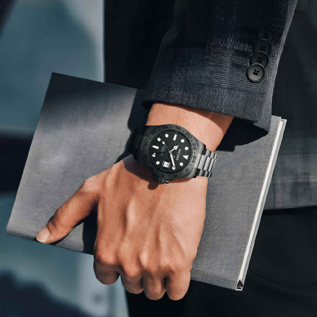 MEGIR Original Luxury Men Analogue Quartz Watch Luminous 5ATM Waterproof Business WristWatch Stainless Steel Clock Montre Homme 8404