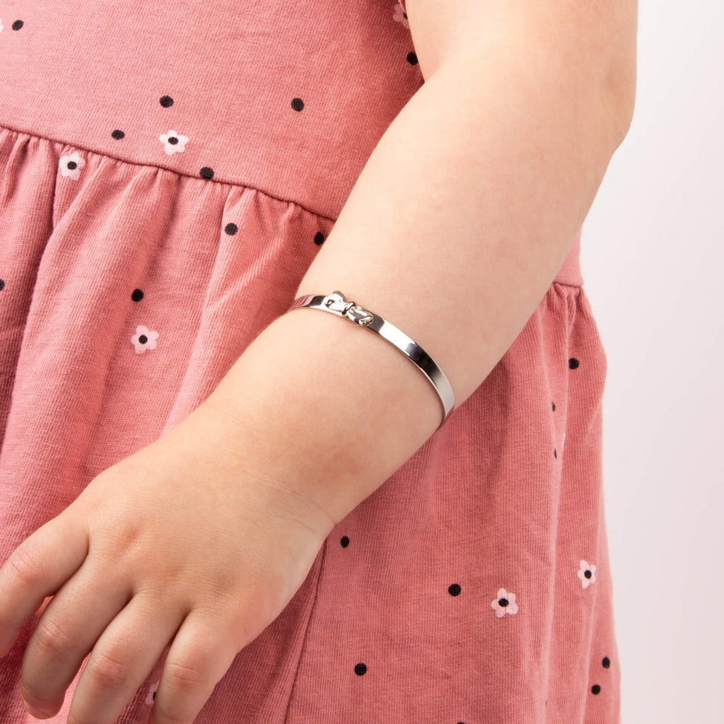 D For Diamond Bow Expanding Bangle with Diamond